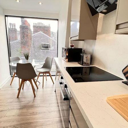 Top Floor Gem In Liverpool City Centre Appartement Buitenkant foto